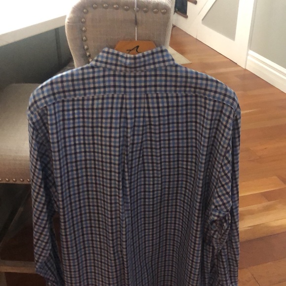 Vineyard Vines classic check. In very good condition. Hardly ever worn. - Picture 4 of 5
